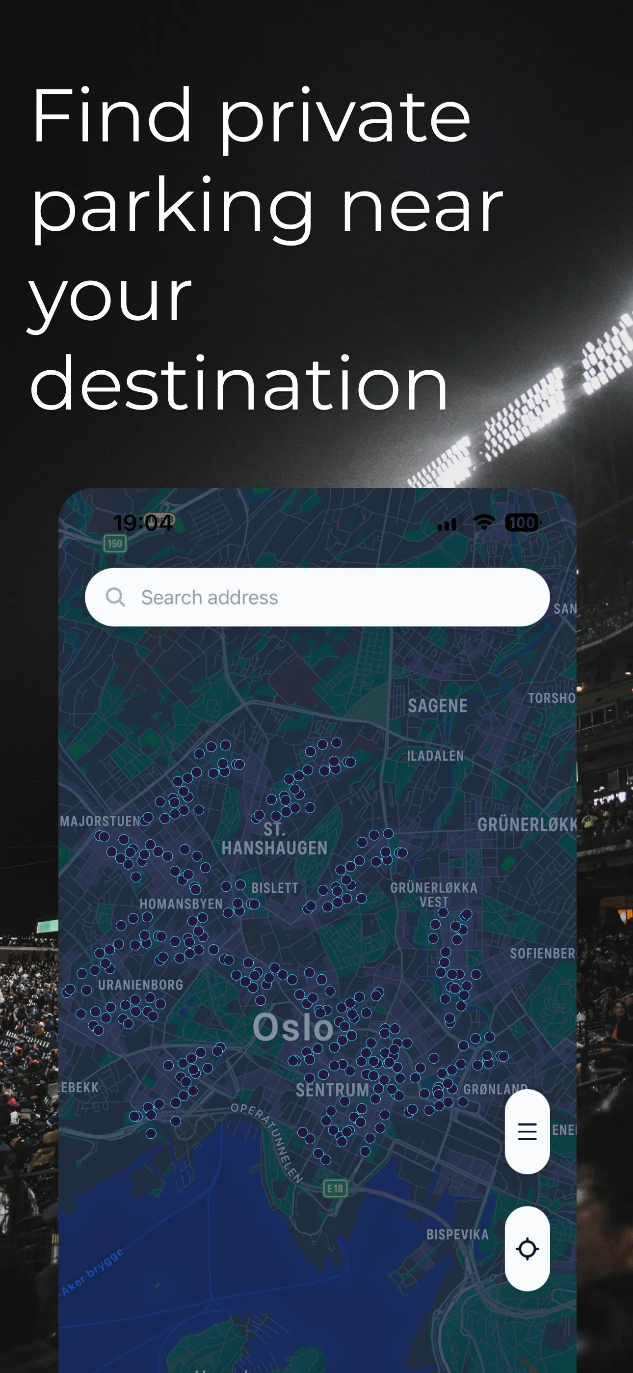 Parkshare app showing a map of Oslo with many private parking markers.